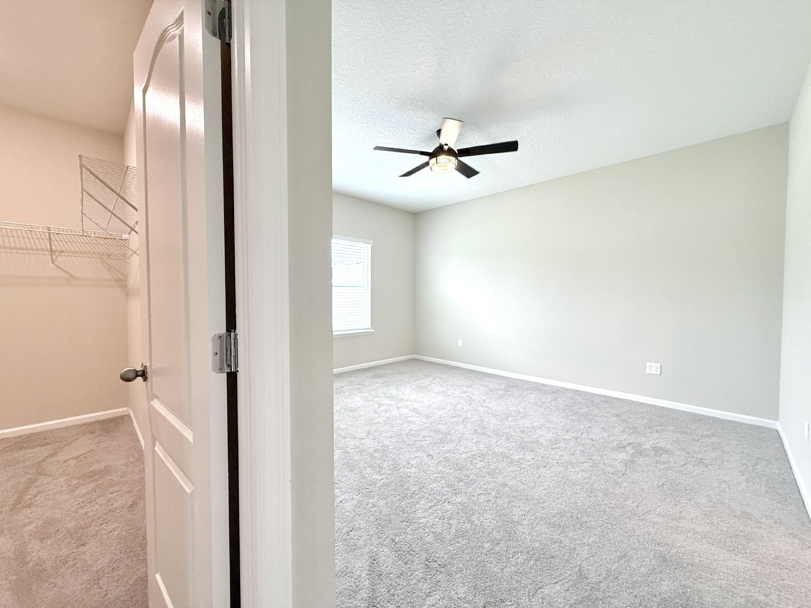 Move-In Ready Home with Modern Finishes & Open Layout property image