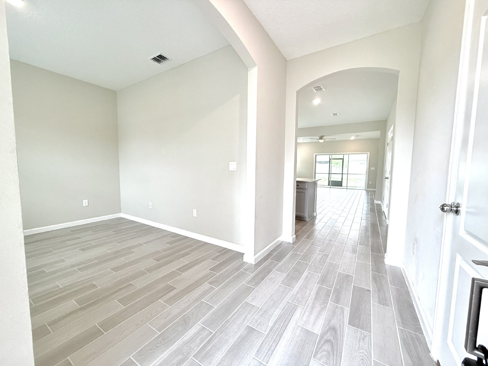 Move-In Ready Home with Modern Finishes & Open Layout property image