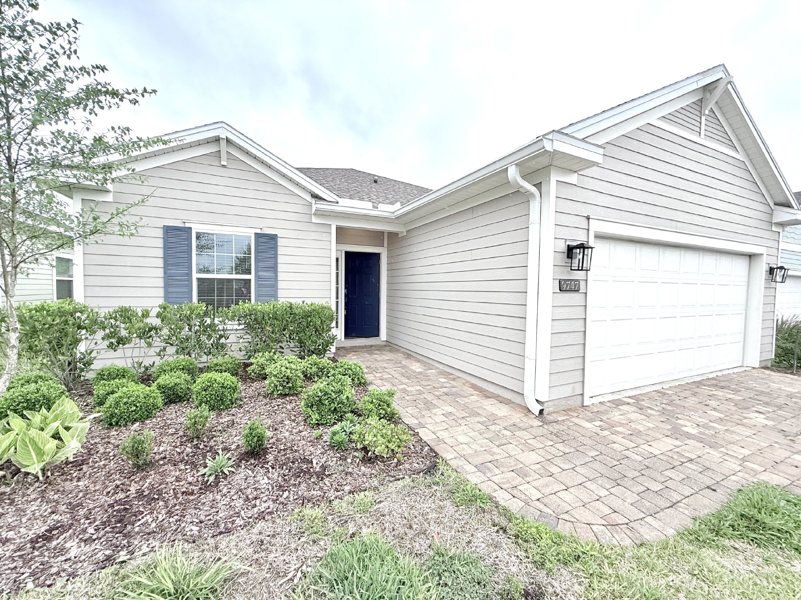 Move-In Ready Home with Modern Finishes & Open Layout property image