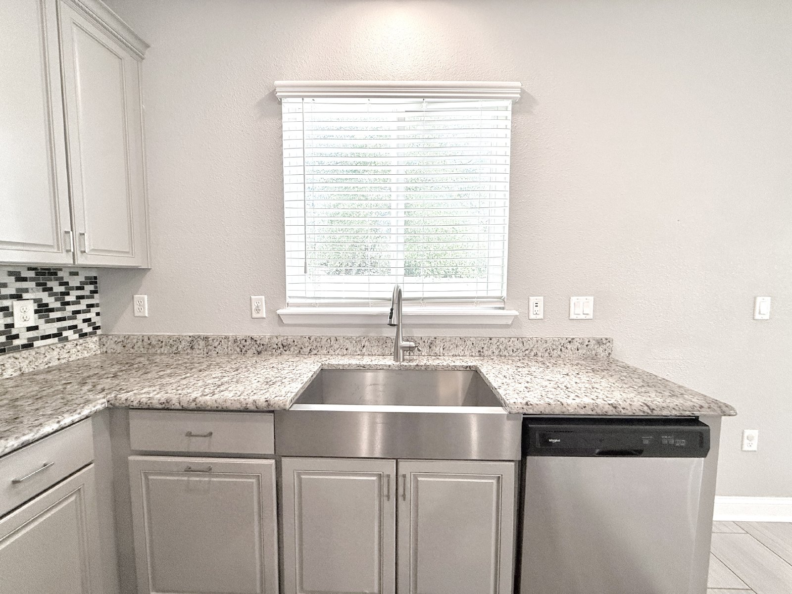 5BR Home with Downstairs Guest Suite, Screened Lanai & Fenced Yard property image