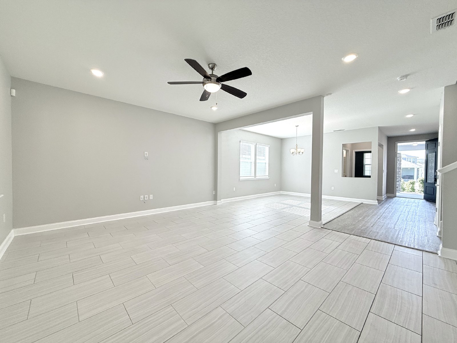 5BR Home with Downstairs Guest Suite, Screened Lanai & Fenced Yard property image