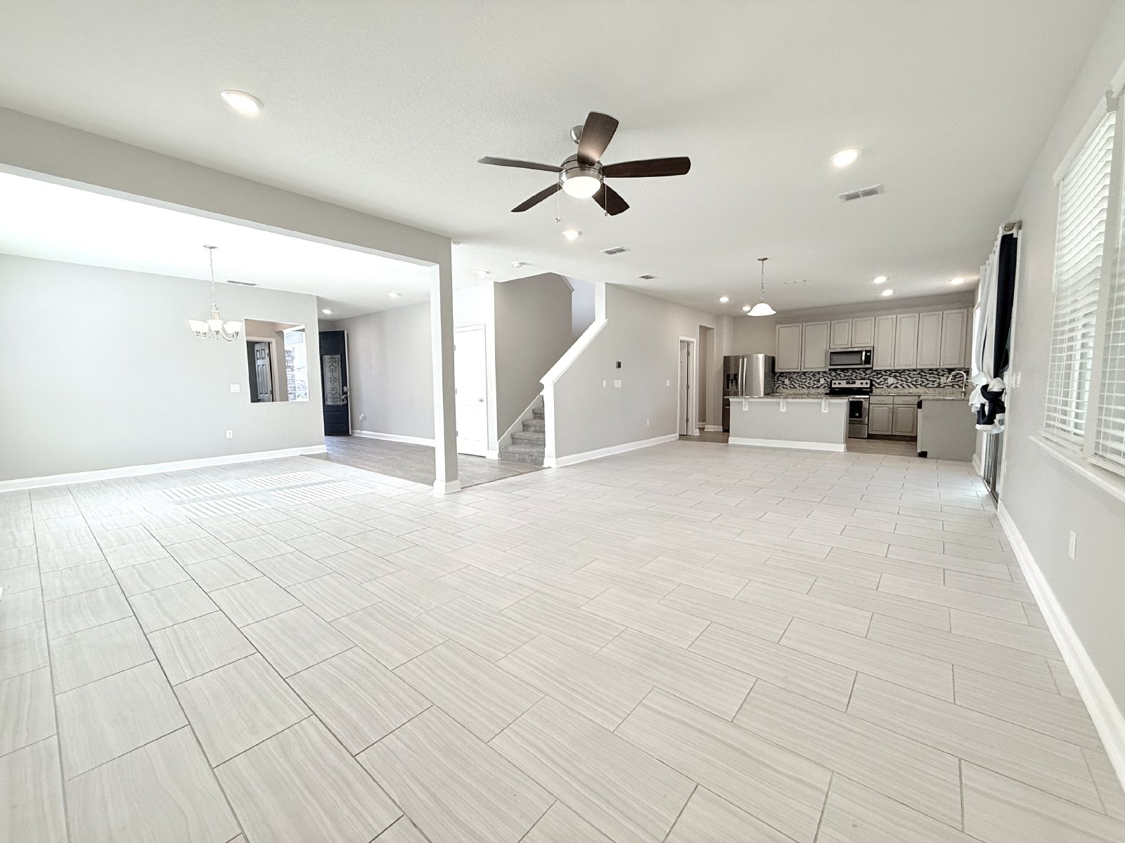 5BR Home with Downstairs Guest Suite, Screened Lanai & Fenced Yard property image