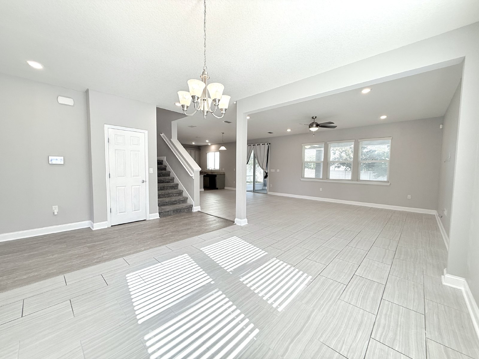 5BR Home with Downstairs Guest Suite, Screened Lanai & Fenced Yard property image