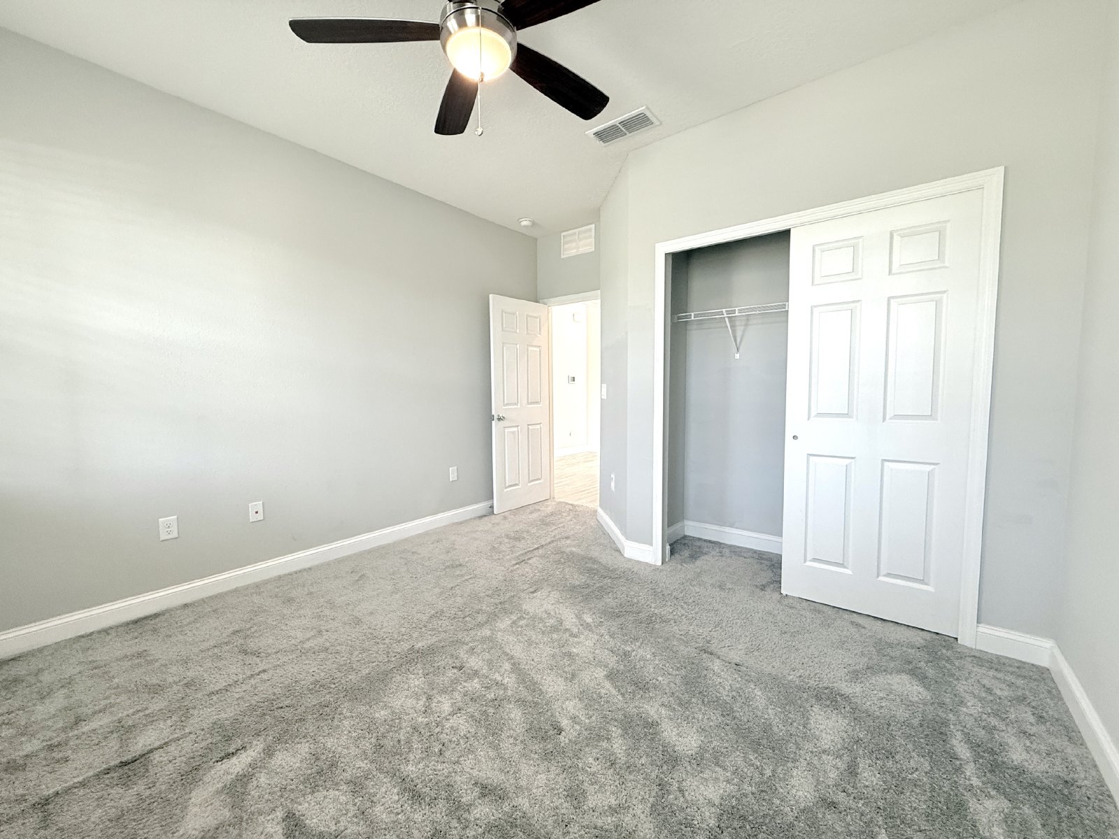 5BR Home with Downstairs Guest Suite, Screened Lanai & Fenced Yard property image