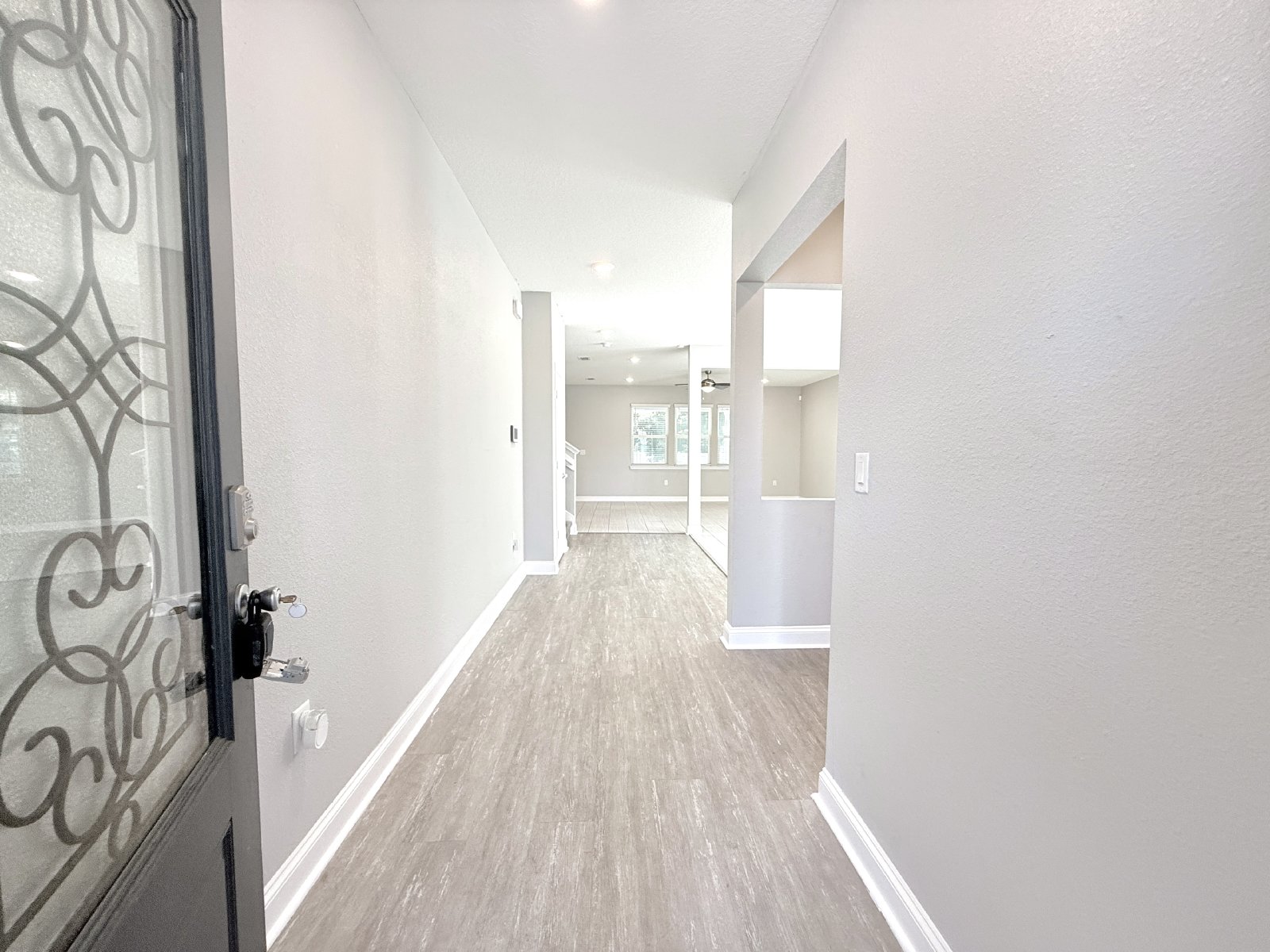 5BR Home with Downstairs Guest Suite, Screened Lanai & Fenced Yard property image