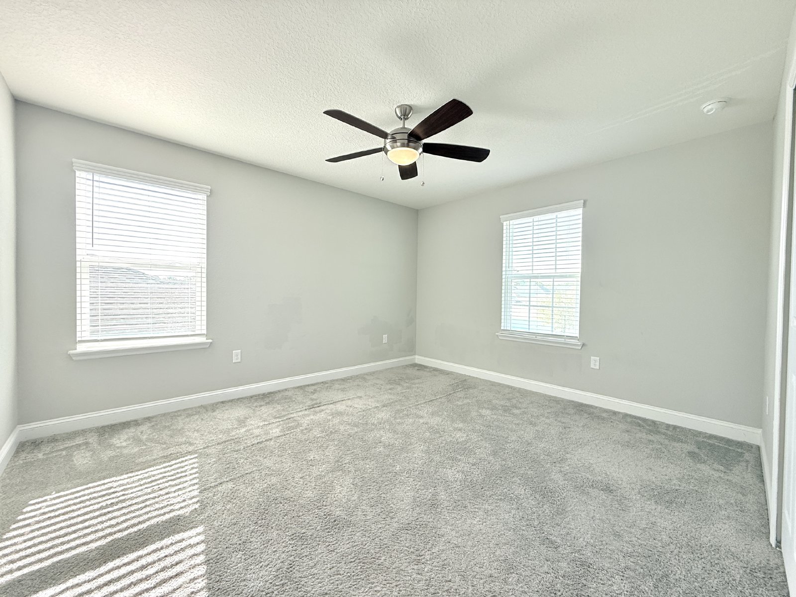 5BR Home with Downstairs Guest Suite, Screened Lanai & Fenced Yard property image