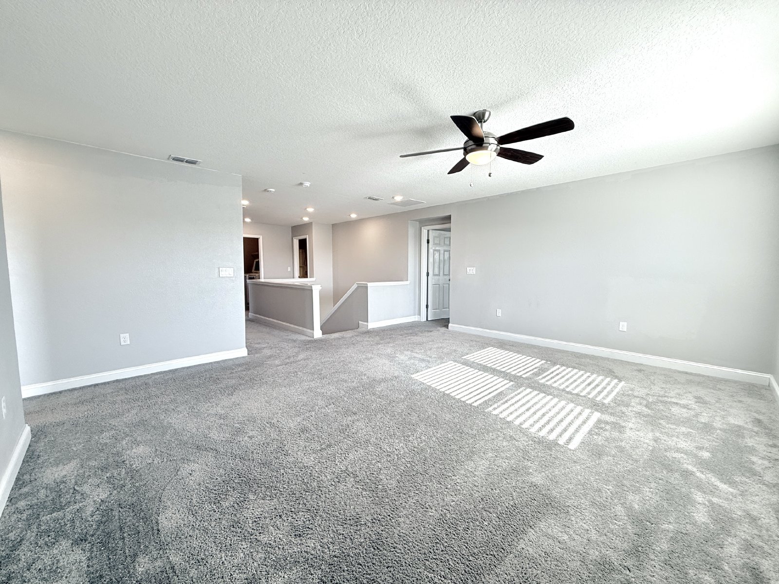 5BR Home with Downstairs Guest Suite, Screened Lanai & Fenced Yard property image