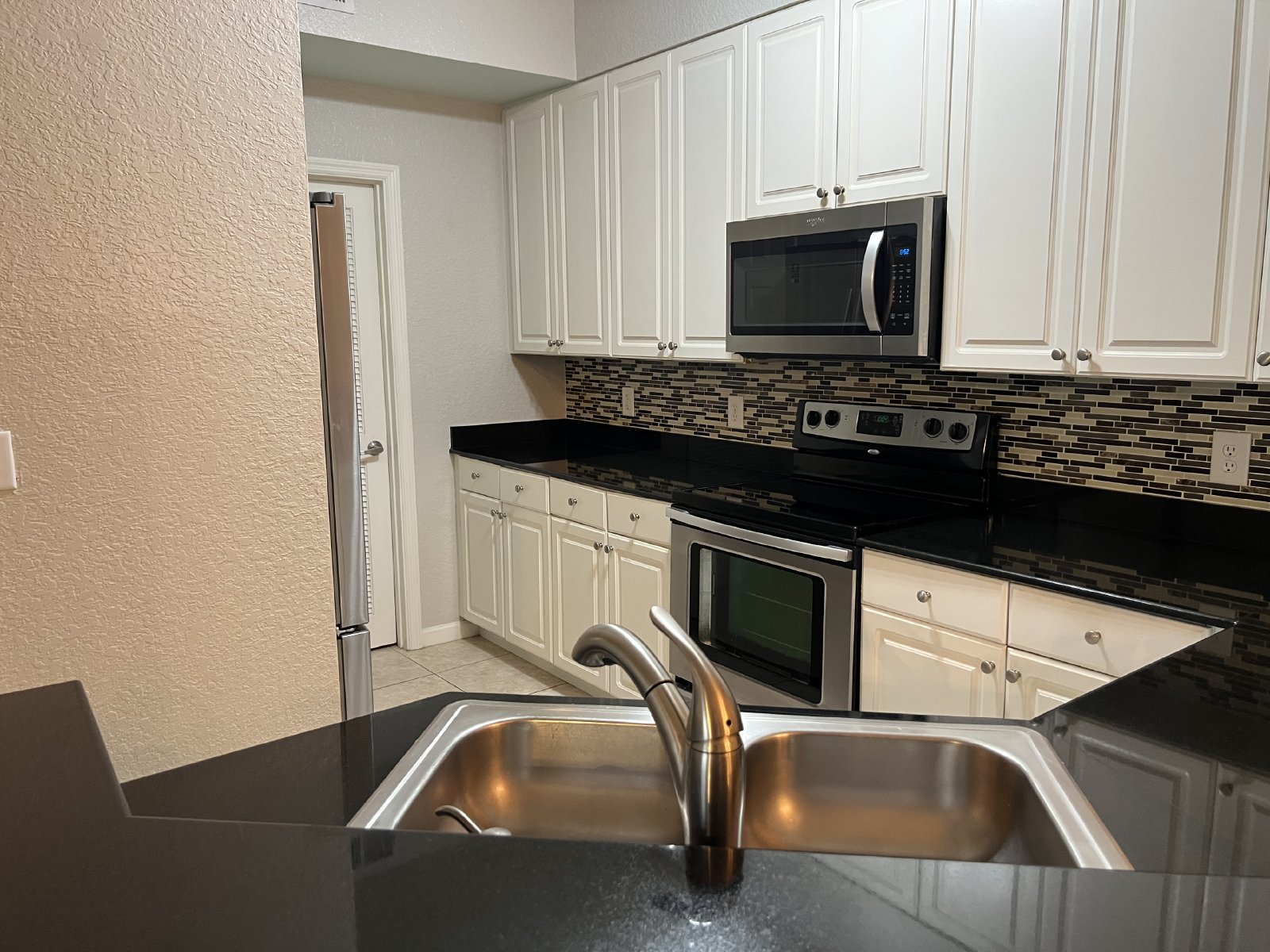 Spacious 3BR/2BA Gated Condo with Resort-Style Amenities! property image