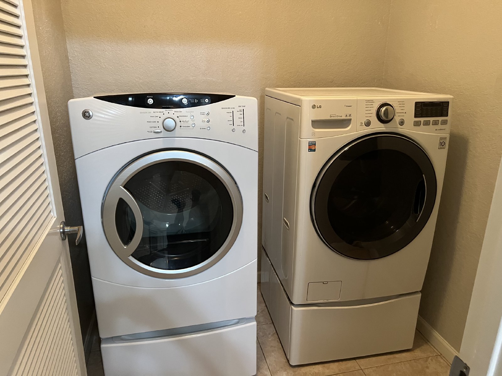 Spacious 3BR/2BA Gated Condo with Resort-Style Amenities! property image