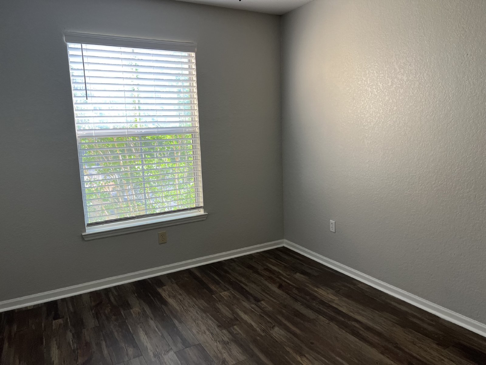 Spacious 3BR/2BA Gated Condo with Resort-Style Amenities! property image