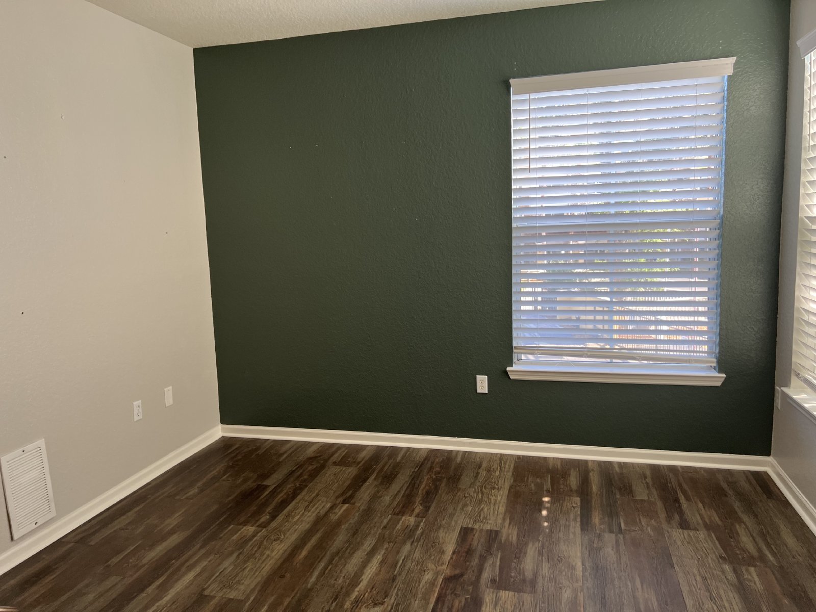 Spacious 3BR/2BA Gated Condo with Resort-Style Amenities! property image