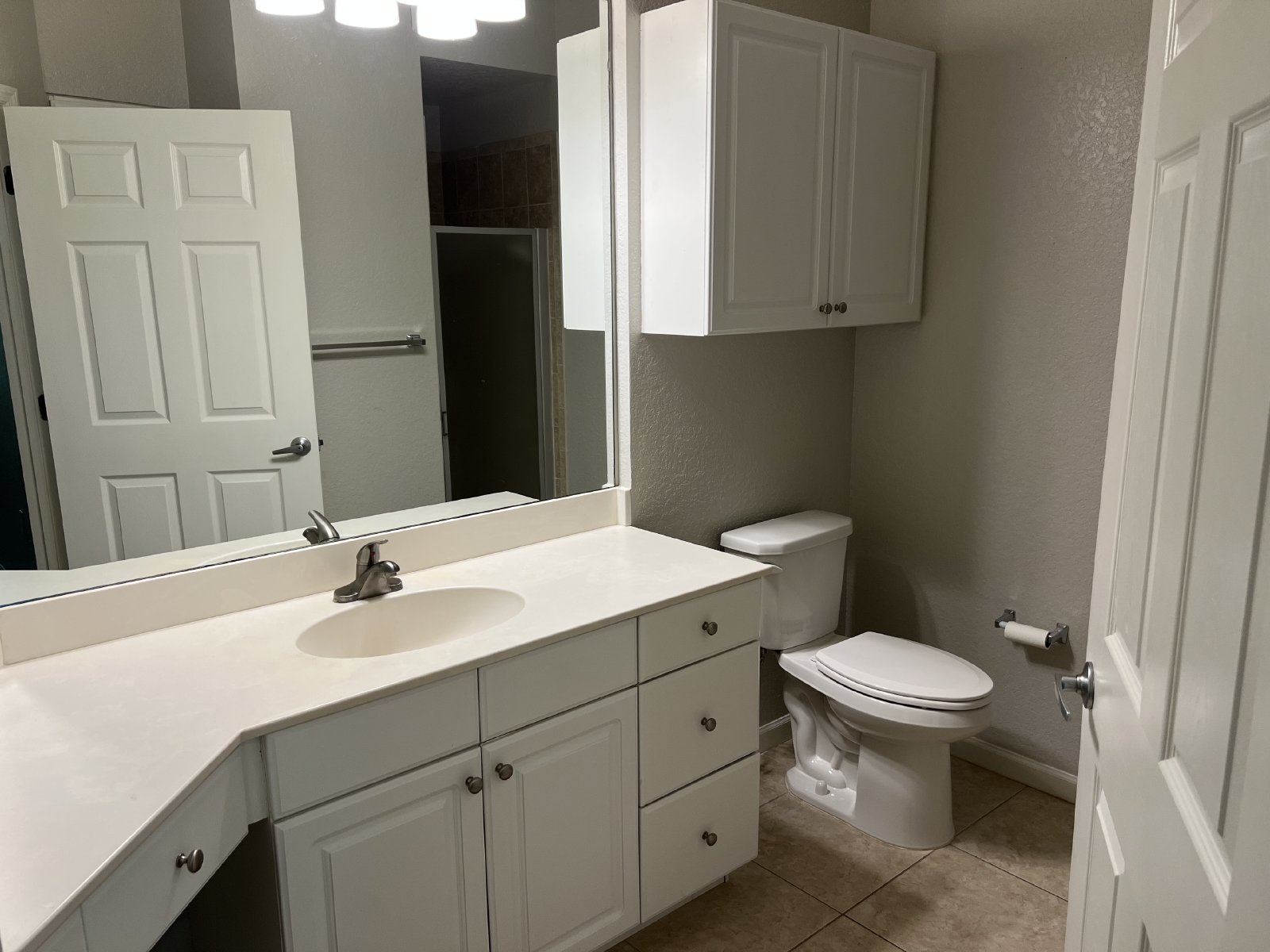 Spacious 3BR/2BA Gated Condo with Resort-Style Amenities! property image