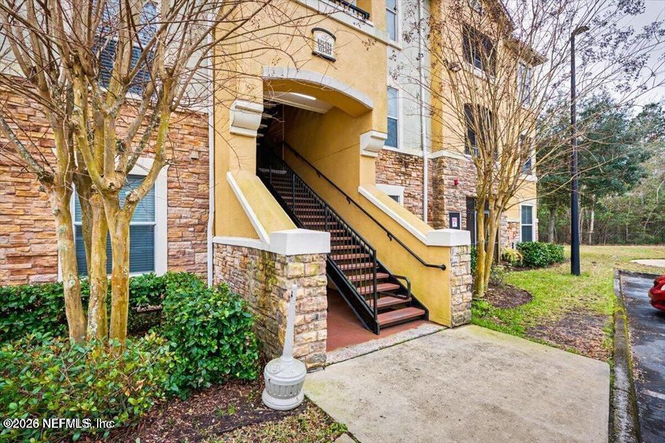 Spacious 3BR/2BA Gated Condo with Resort-Style Amenities! property image