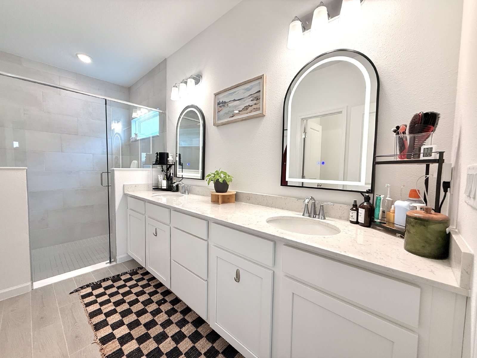 Like-New 4BR in Saddle Oaks | 3-Car Garage + Oversized Lot property image