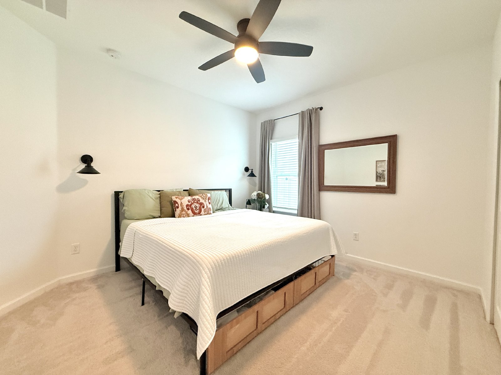 Like-New 4BR in Saddle Oaks | 3-Car Garage + Oversized Lot property image