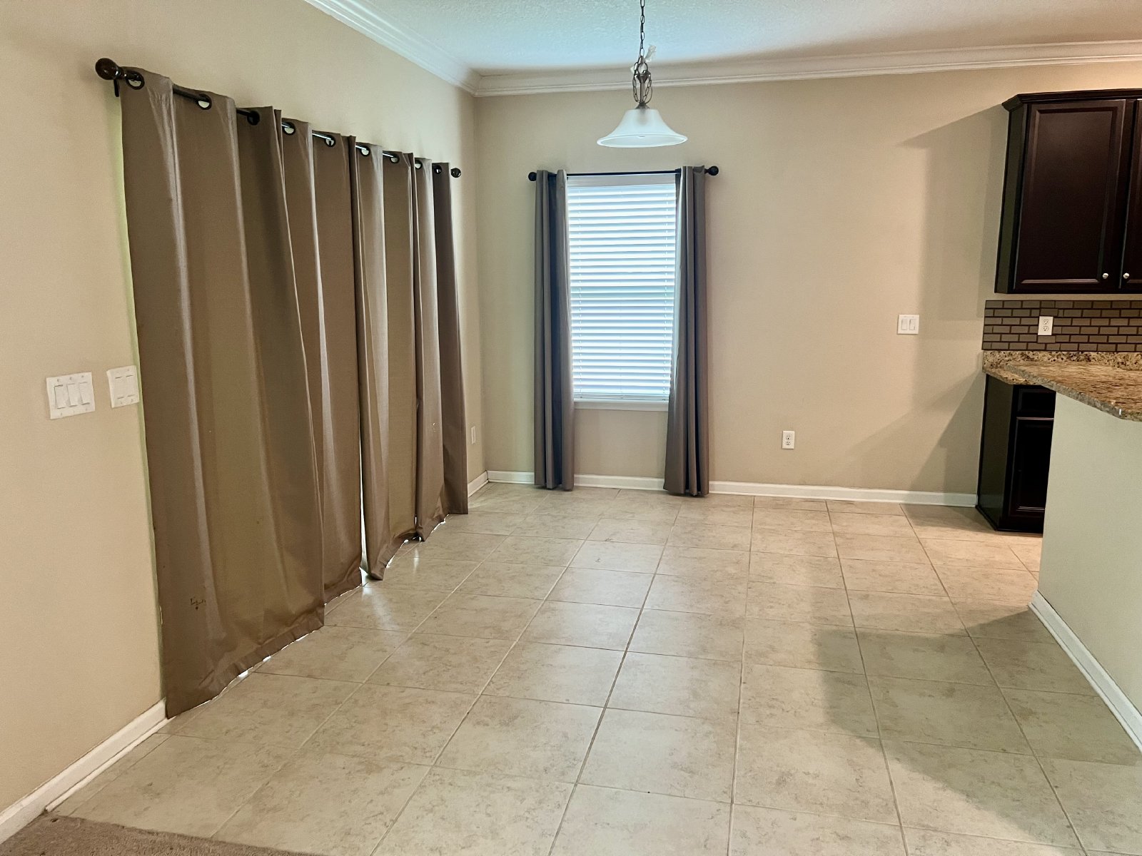 Spacious 5-Bedroom Home with Lawn Care Included! property image
