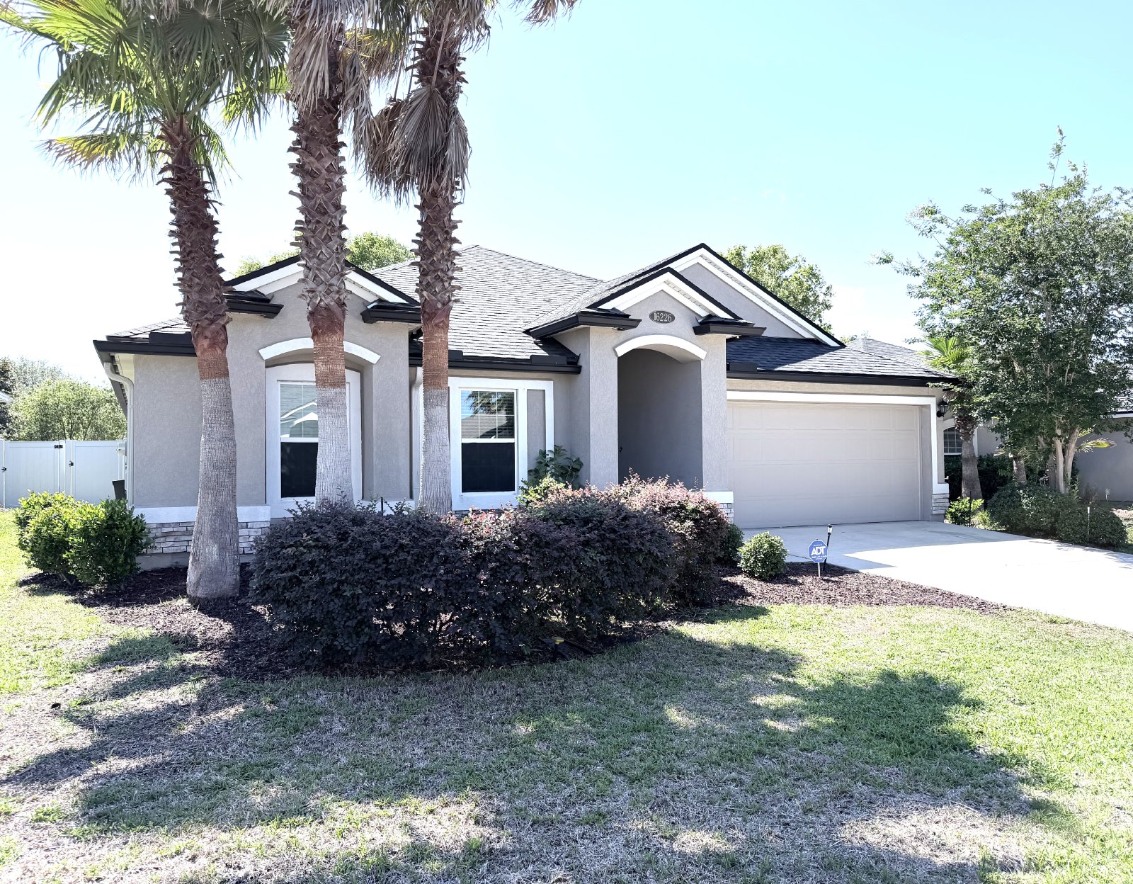 4 Bedroom / 2 Bath Yellow Bluff Hideaway - Great Community Ammenities property image