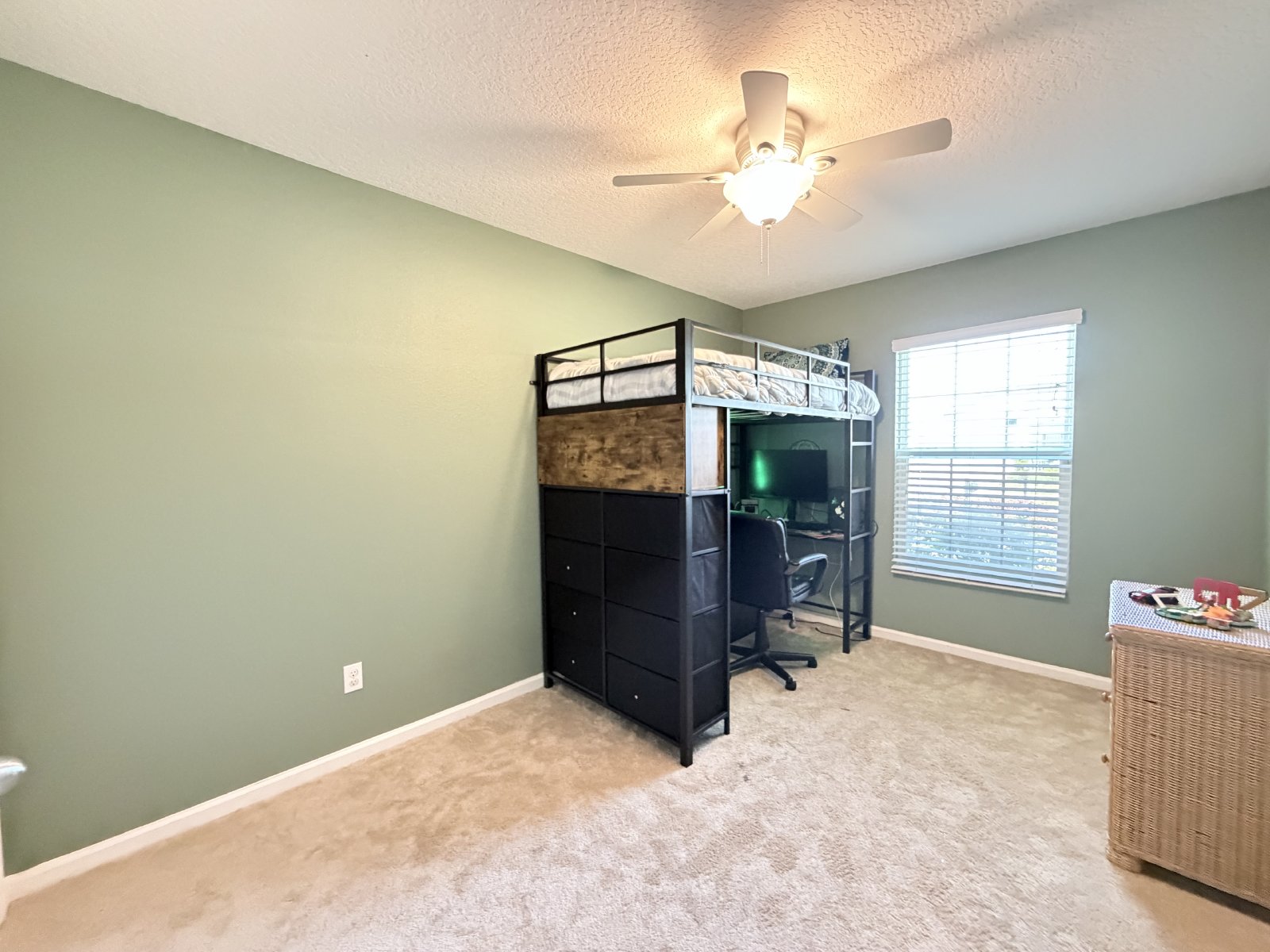 4 Bedroom / 2 Bath Yellow Bluff Hideaway - Great Community Ammenities property image
