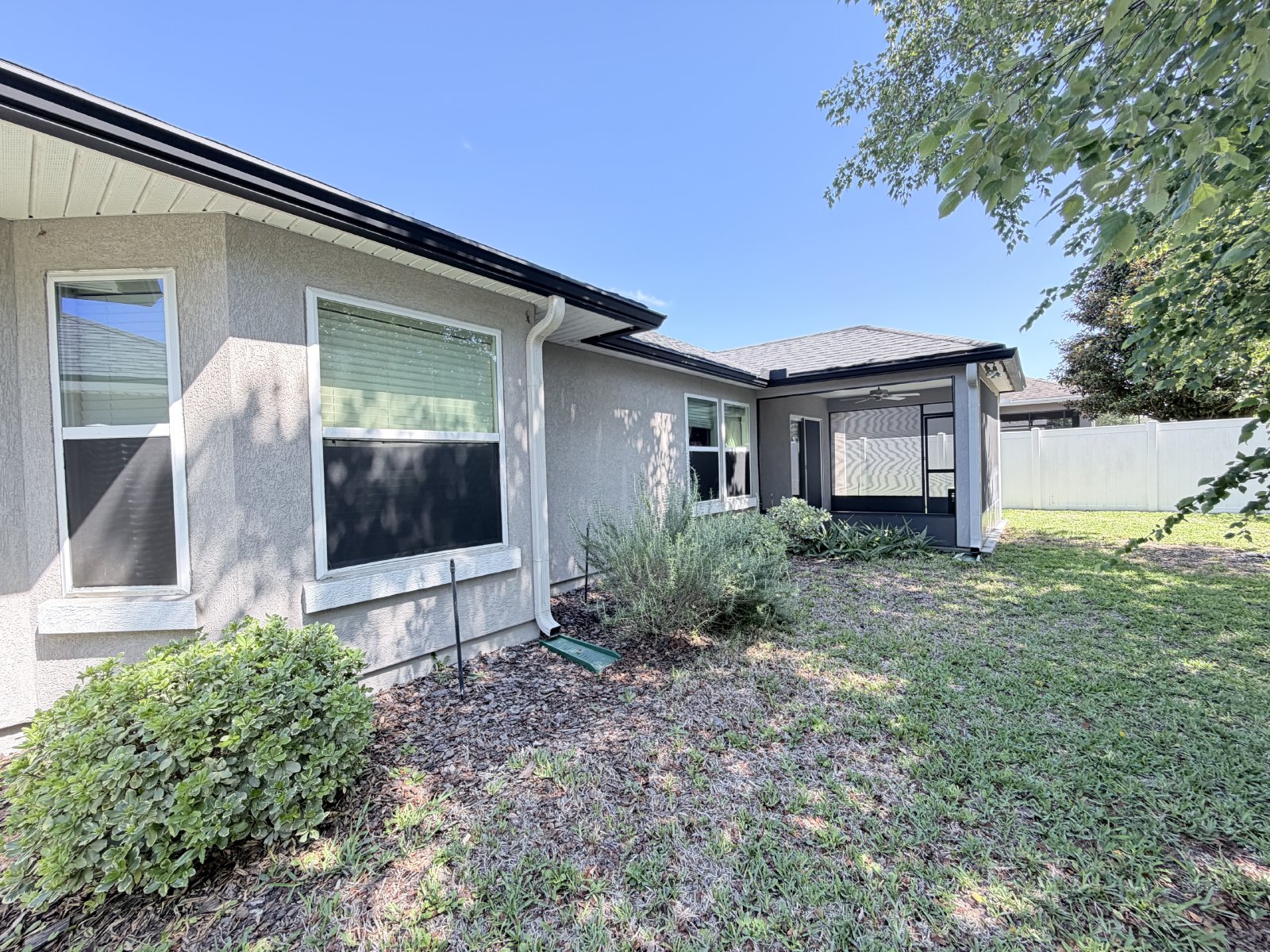 4 Bedroom / 2 Bath Yellow Bluff Hideaway - Great Community Ammenities property image