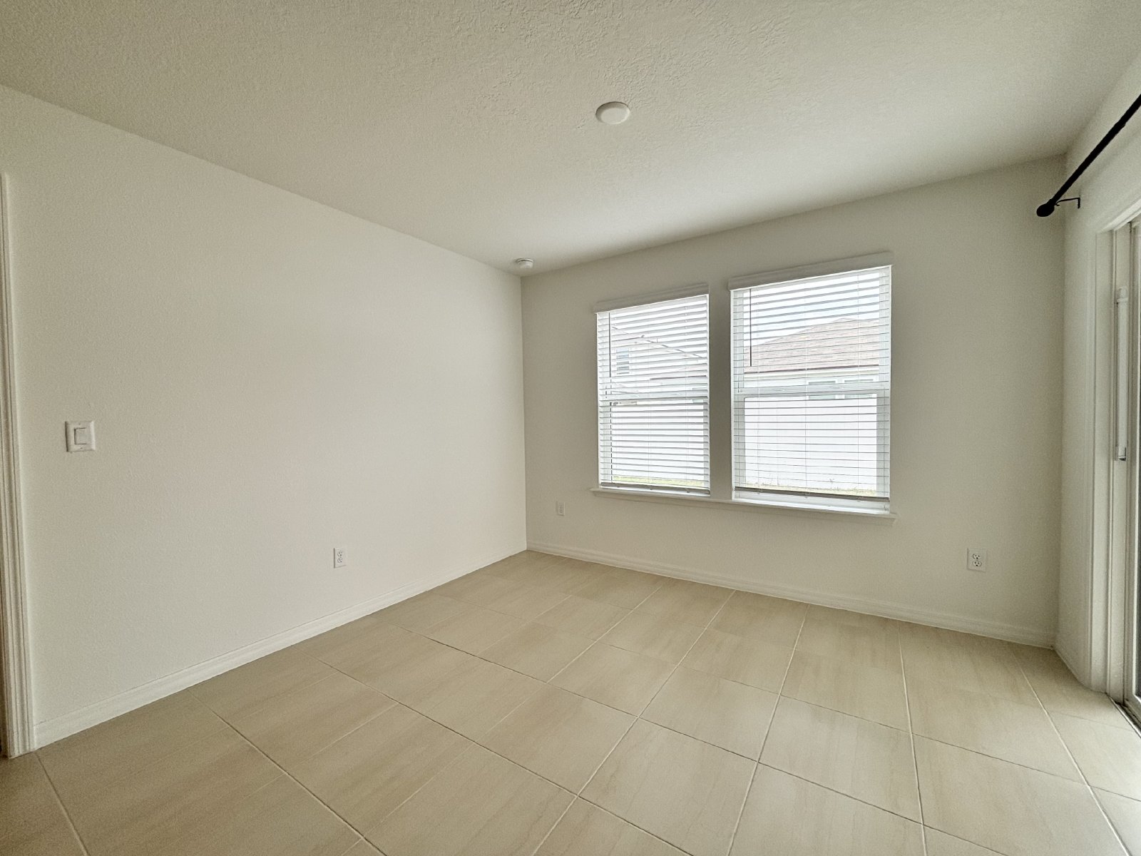 Newly Built 3 Bedroom 2 Bathroom Home property image