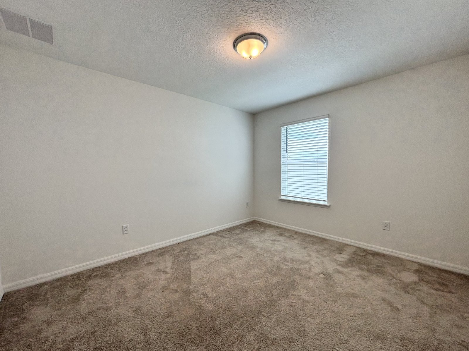 Newly Built 3 Bedroom 2 Bathroom Home property image