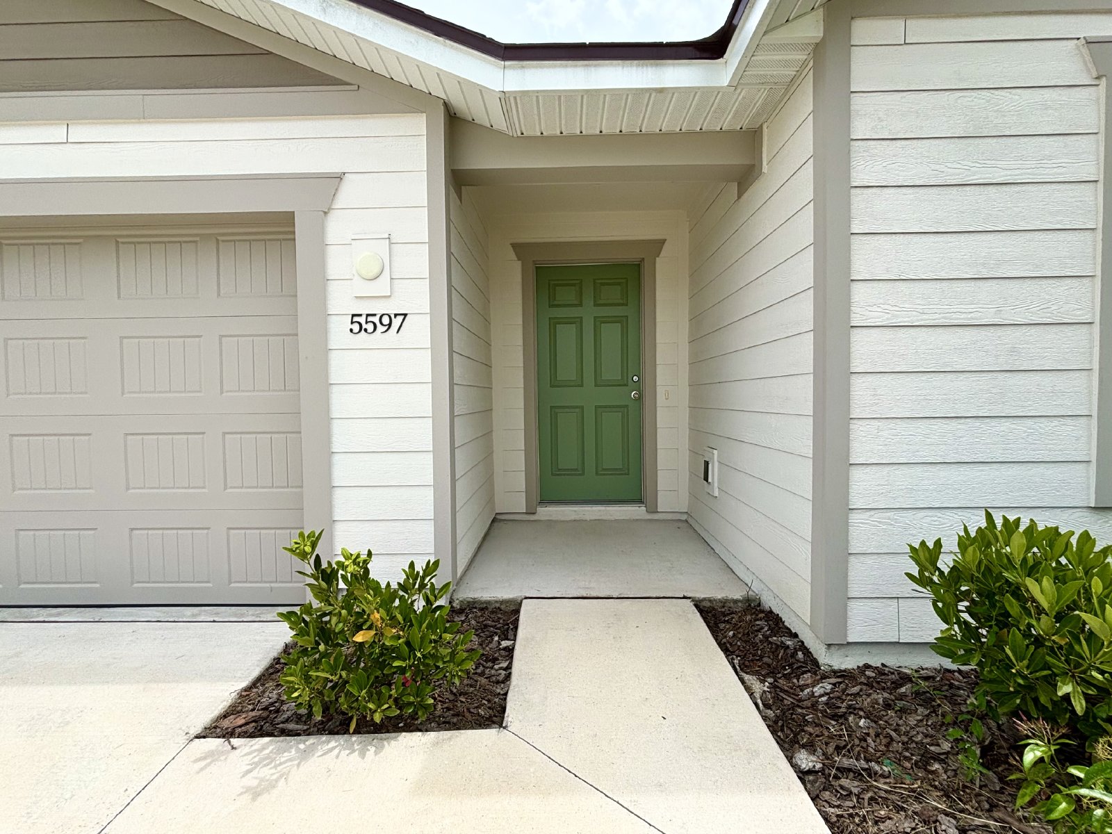 Newly Built 3 Bedroom 2 Bathroom Home property image