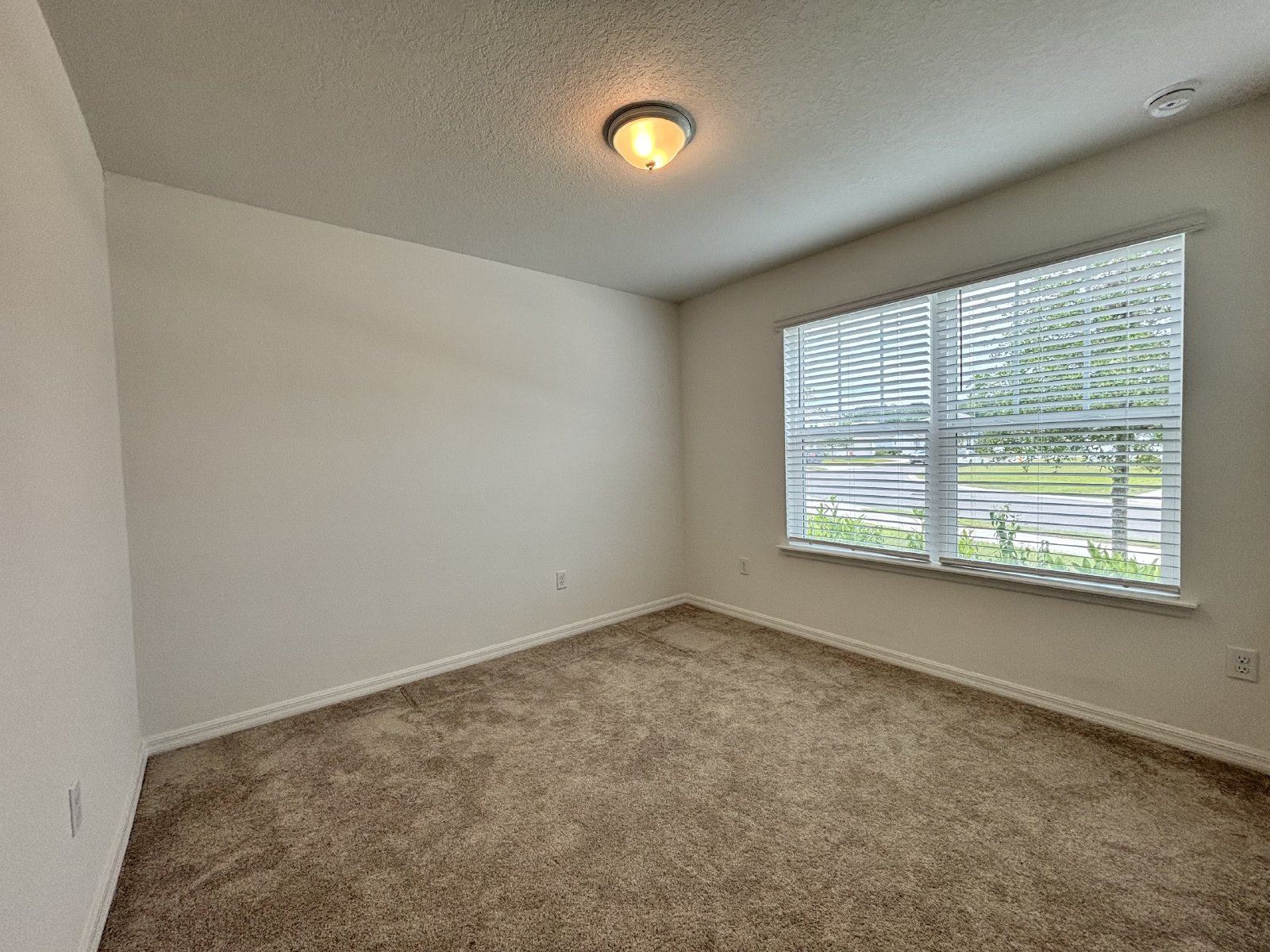 Newly Built 3 Bedroom 2 Bathroom Home property image