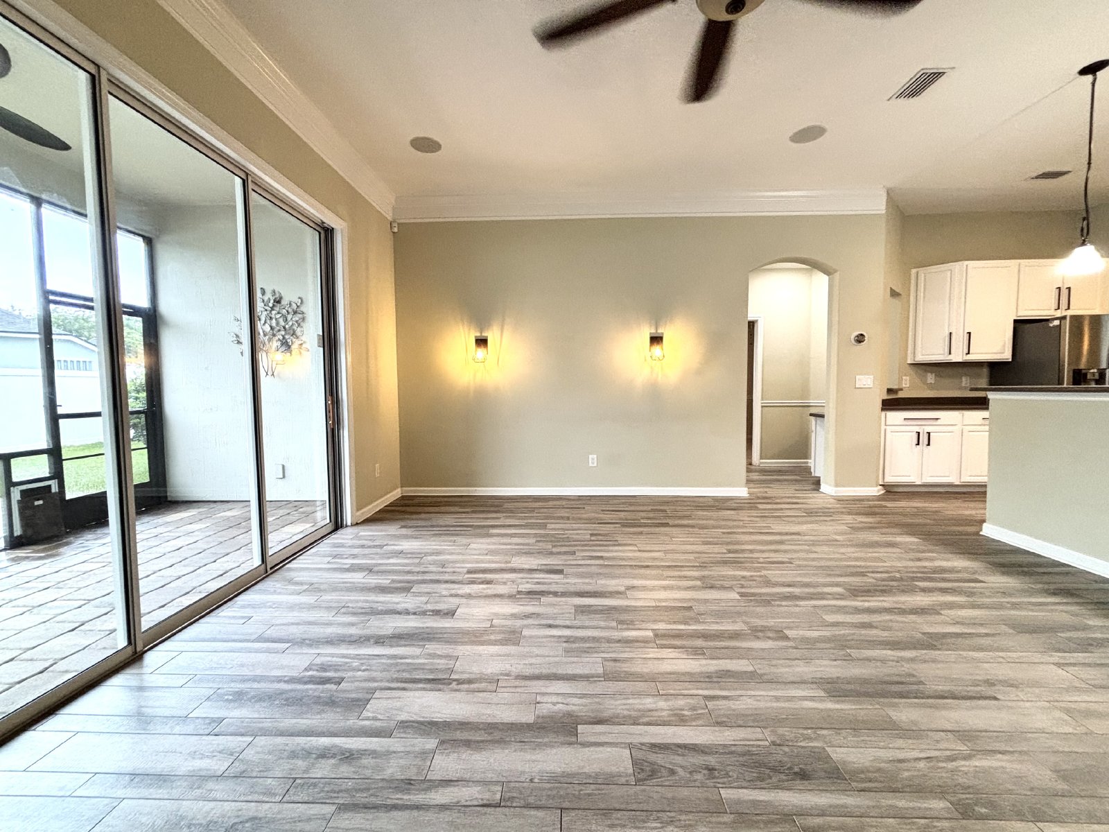 Amazing Location! 4 Miles to the Beach property image
