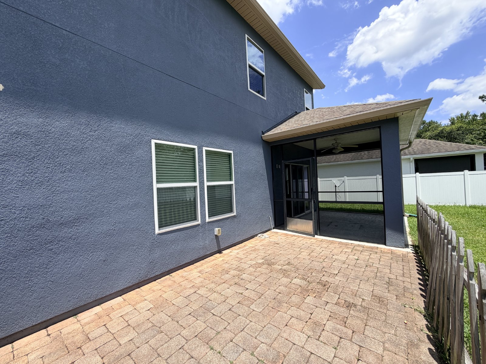 Spacious 5-Bedroom Home with Over 3,000 Sq. Ft. in a Fantastic Community! property image