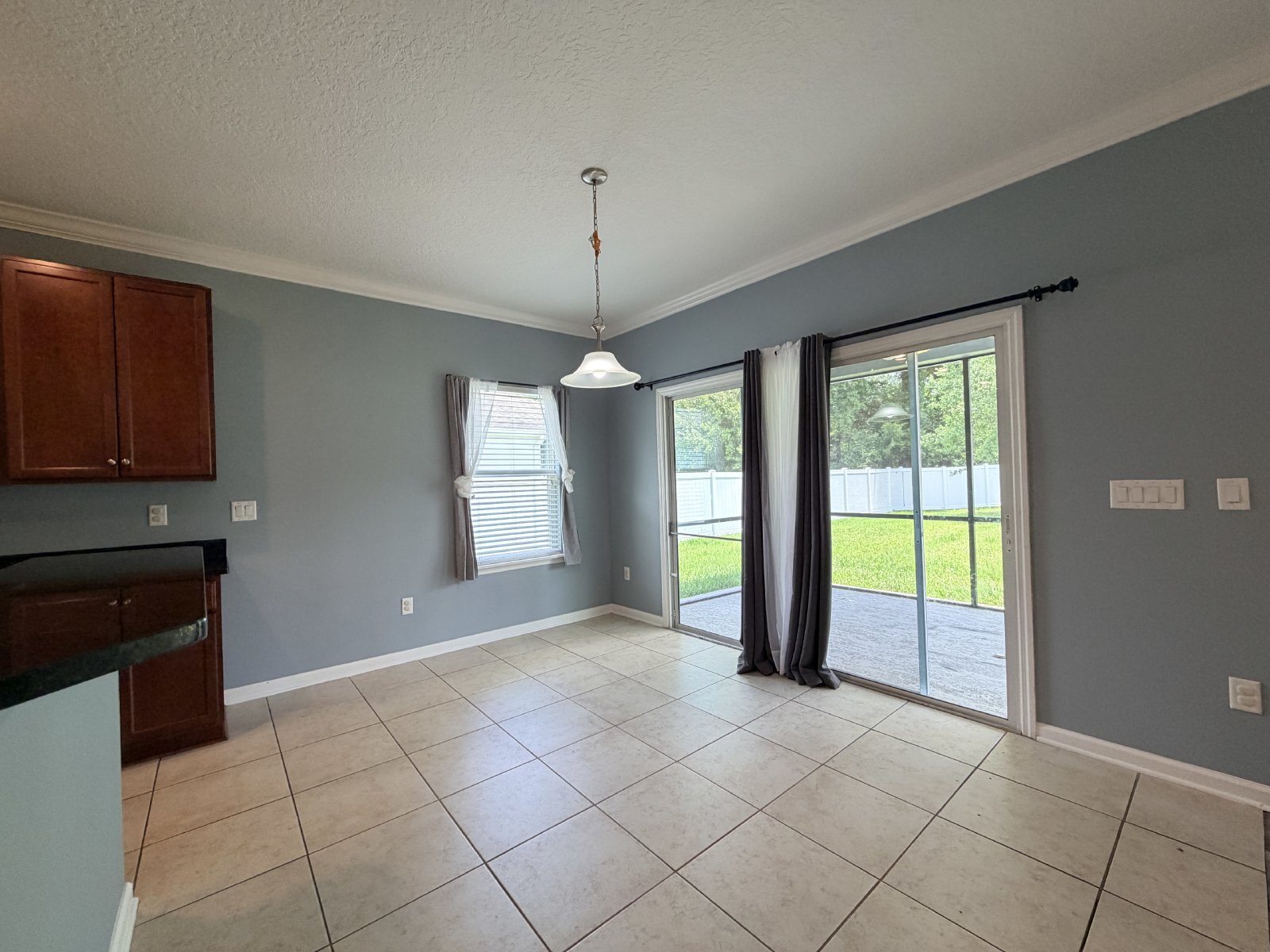 Spacious 5-Bedroom Home with Over 3,000 Sq. Ft. in a Fantastic Community! property image