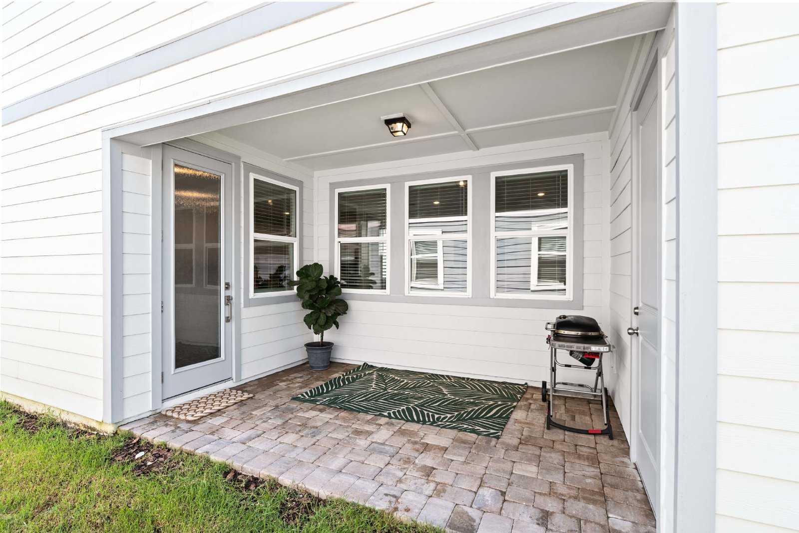 Waterfront Living in Wildlight! 4 bed - 3 bath property image