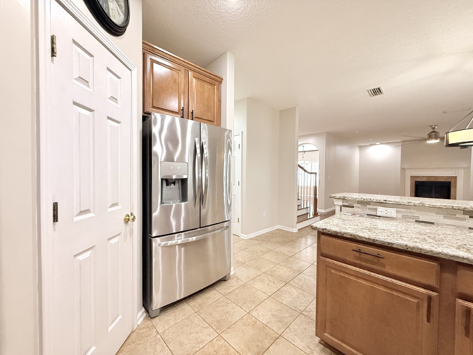 Spacious Two-Story Home with Hot Tub, Pool Table & Fenced Yard in Panther Creek property image