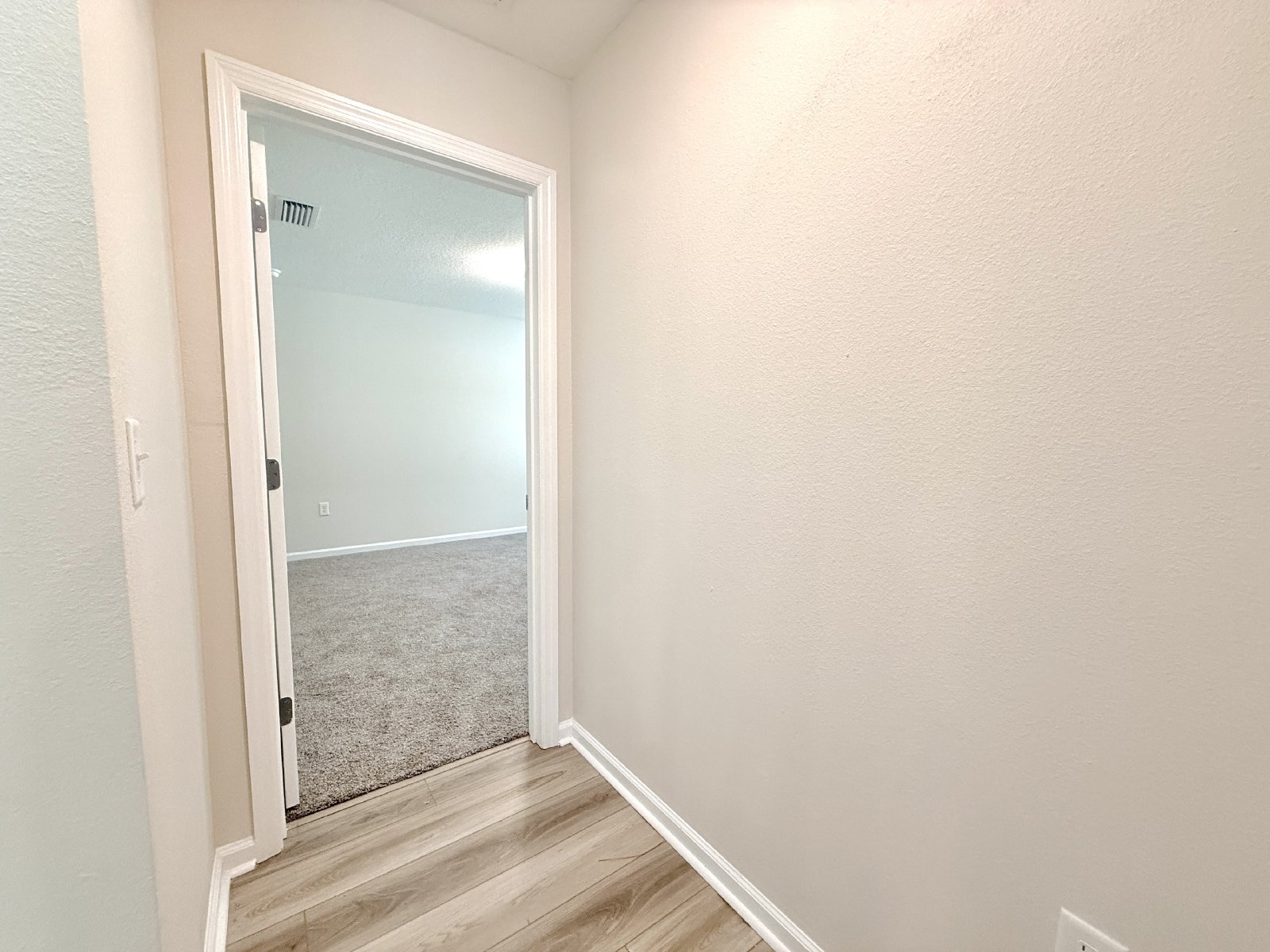 Beautiful 4BR Home with Open Floor Plan & Fully Fenced Backyard property image