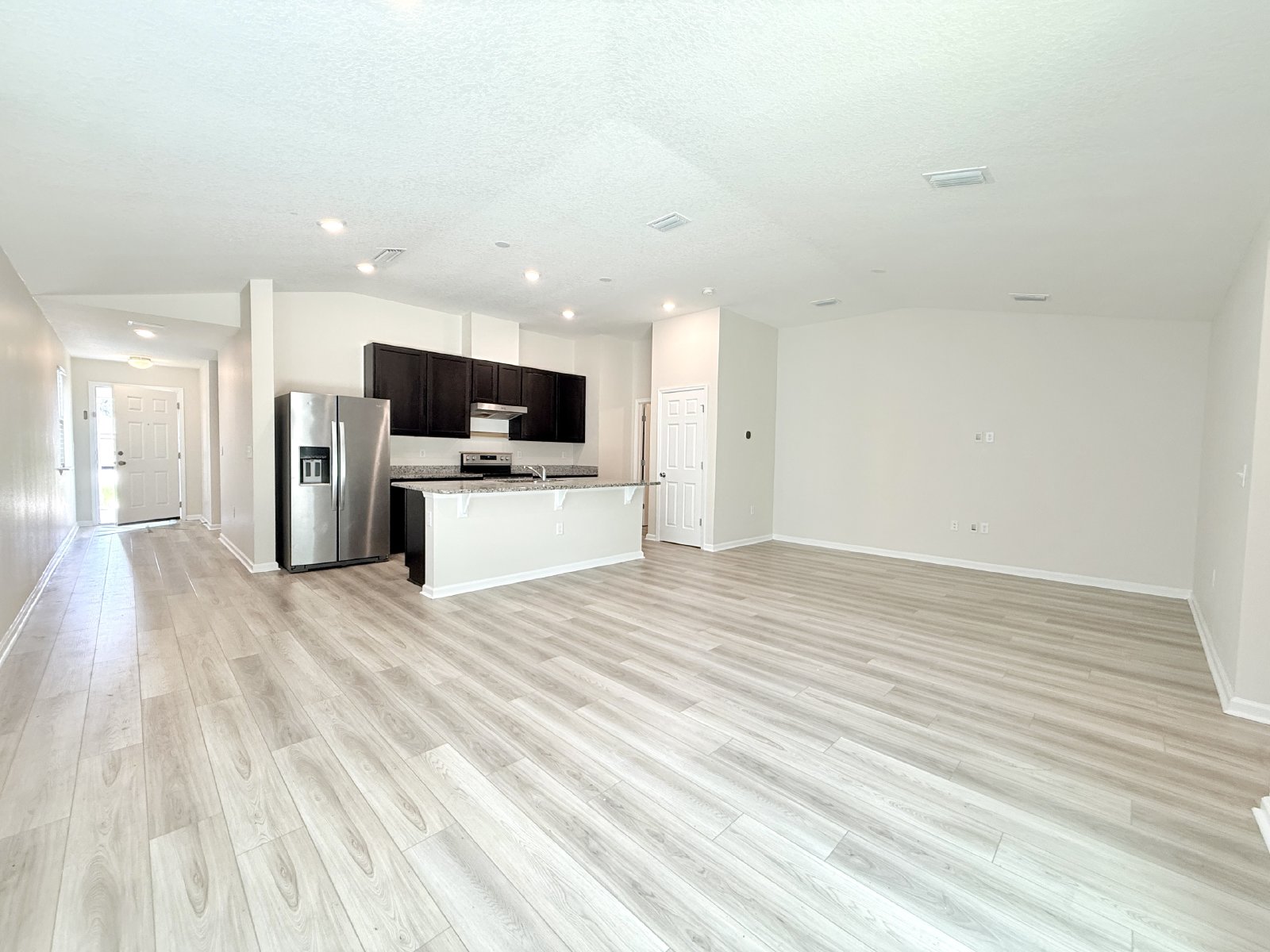 Beautiful 4BR Home with Open Floor Plan & Fully Fenced Backyard property image
