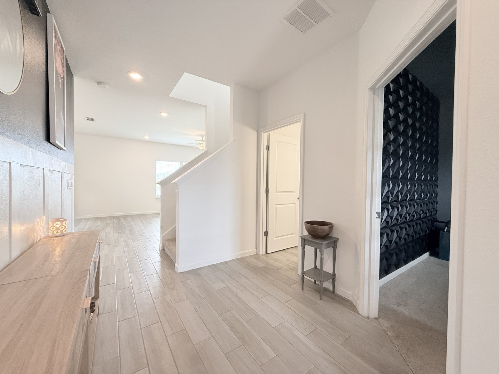 Spacious 4BR Home with Office, Loft & Lake Views property image