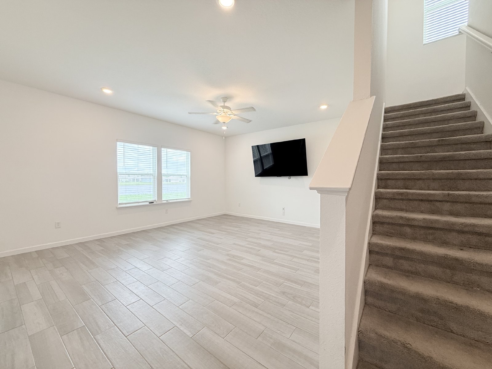 Spacious 4BR Home with Office, Loft & Lake Views property image
