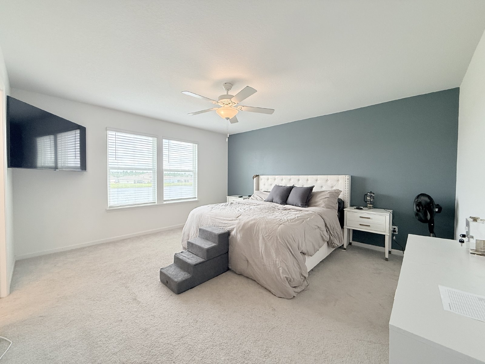 Spacious 4BR Home with Office, Loft & Lake Views property image