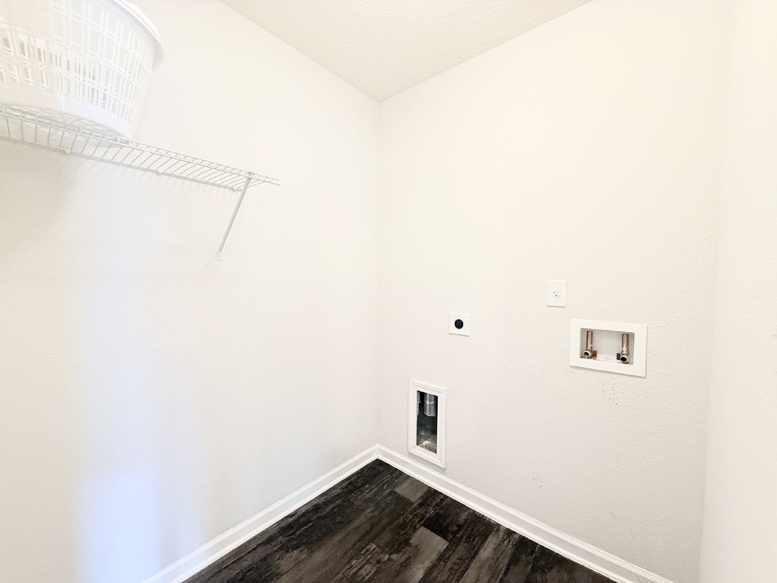 Spacious 4BR Home with Large Fenced Yard & Community Pool property image