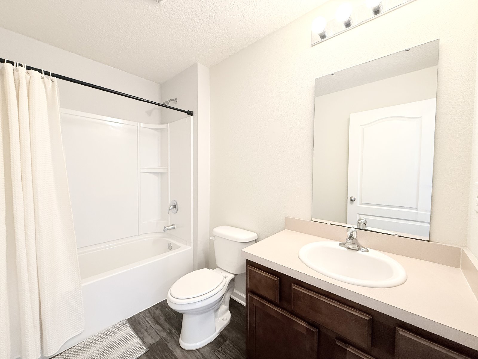Spacious 4BR Home with Large Fenced Yard & Community Pool property image