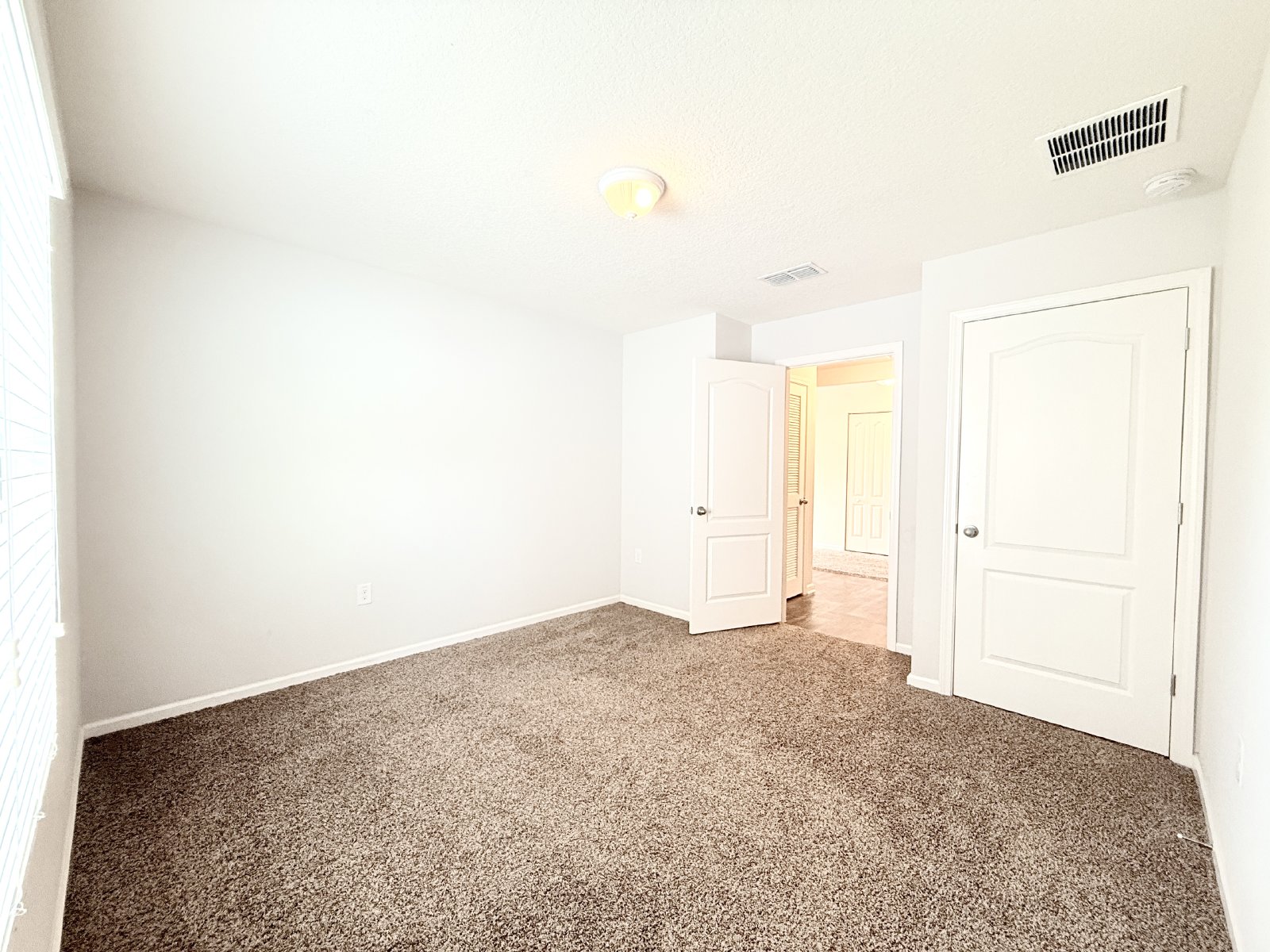 Spacious 4BR Home with Large Fenced Yard & Community Pool property image