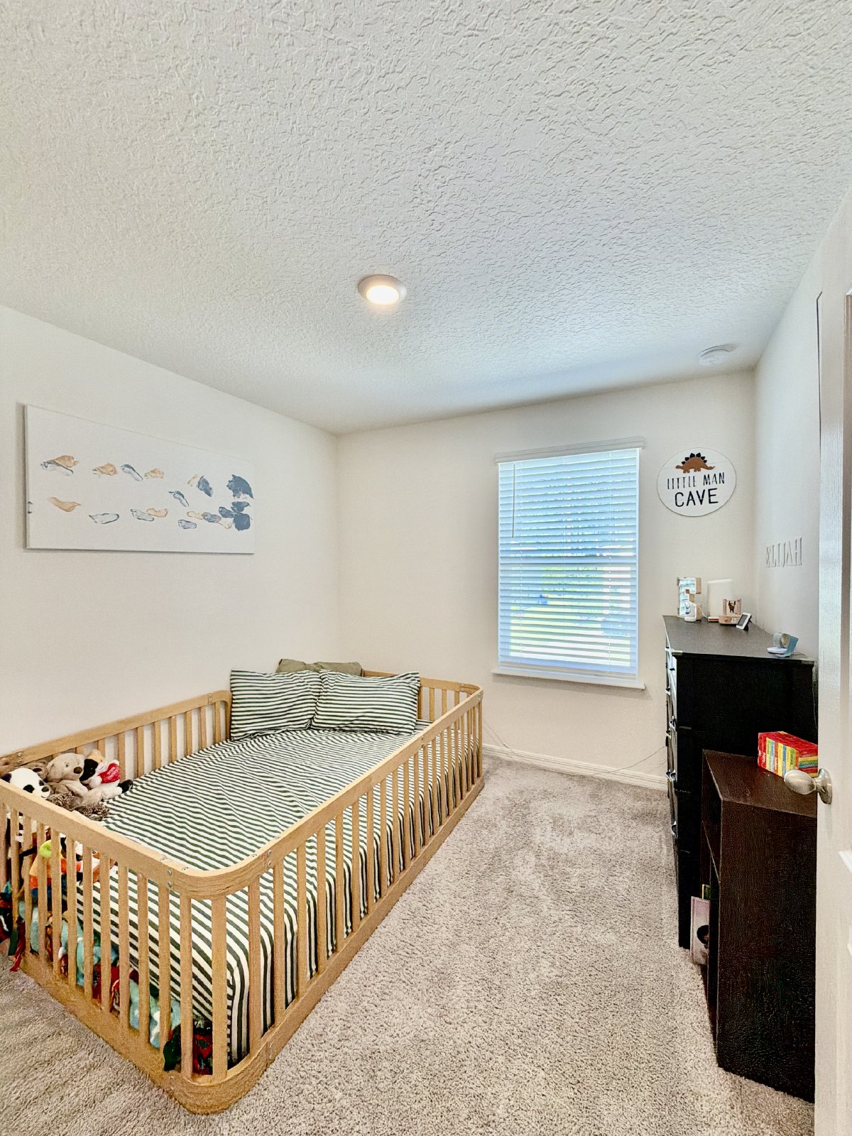 Beautiful 3-bedroom, 2.5-bath townhome Near Downtown - Military bases - Highway - Airport property image