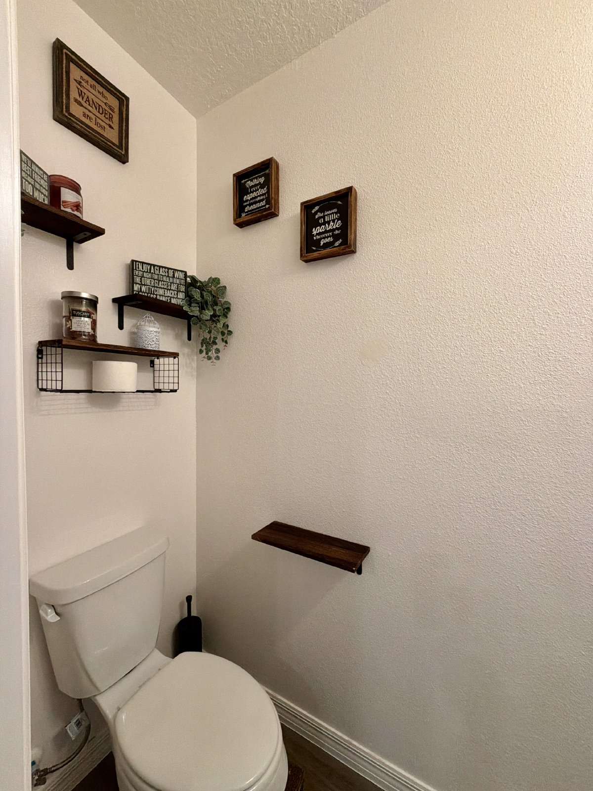 Beautiful 3-bedroom, 2.5-bath townhome Near Downtown - Military bases - Highway - Airport property image