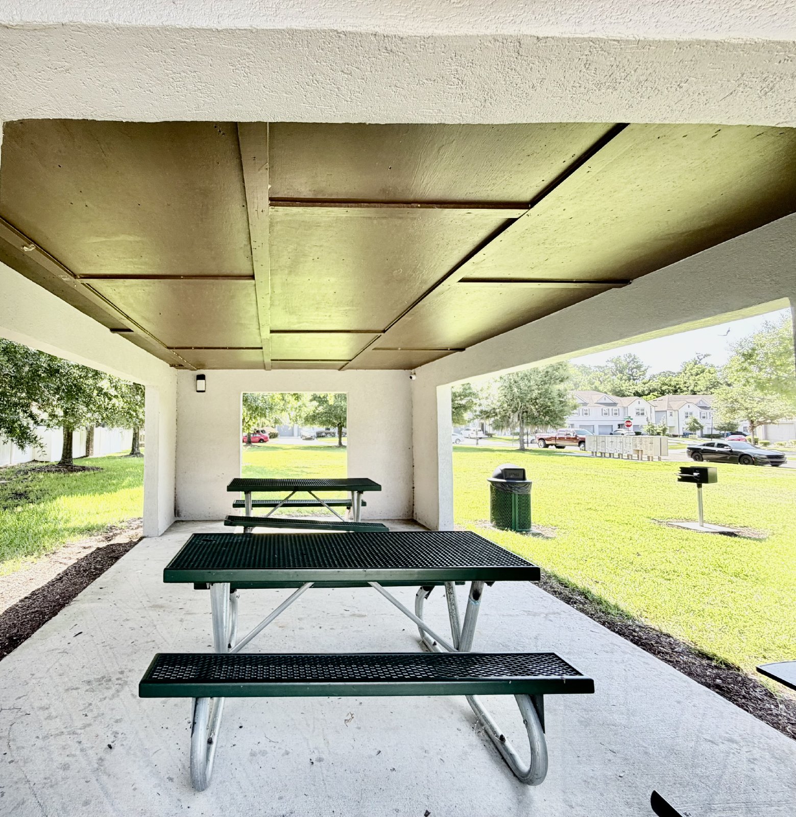 Beautiful 3-bedroom, 2.5-bath townhome Near Downtown - Military bases - Highway - Airport property image