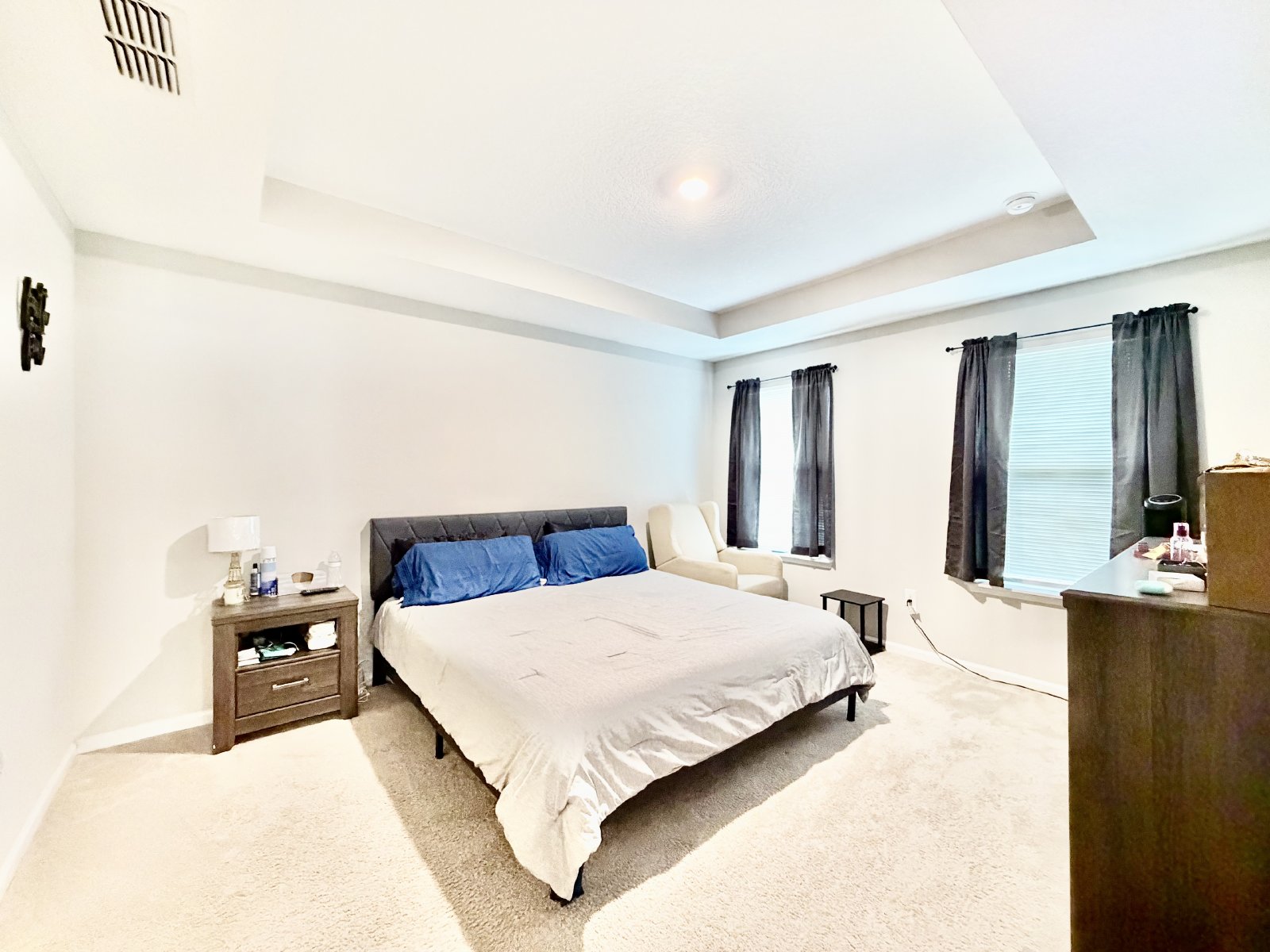 4/2 Beautiful Alta Lakes Single story - Community amenities included _ Easy Military Bases Commute property image