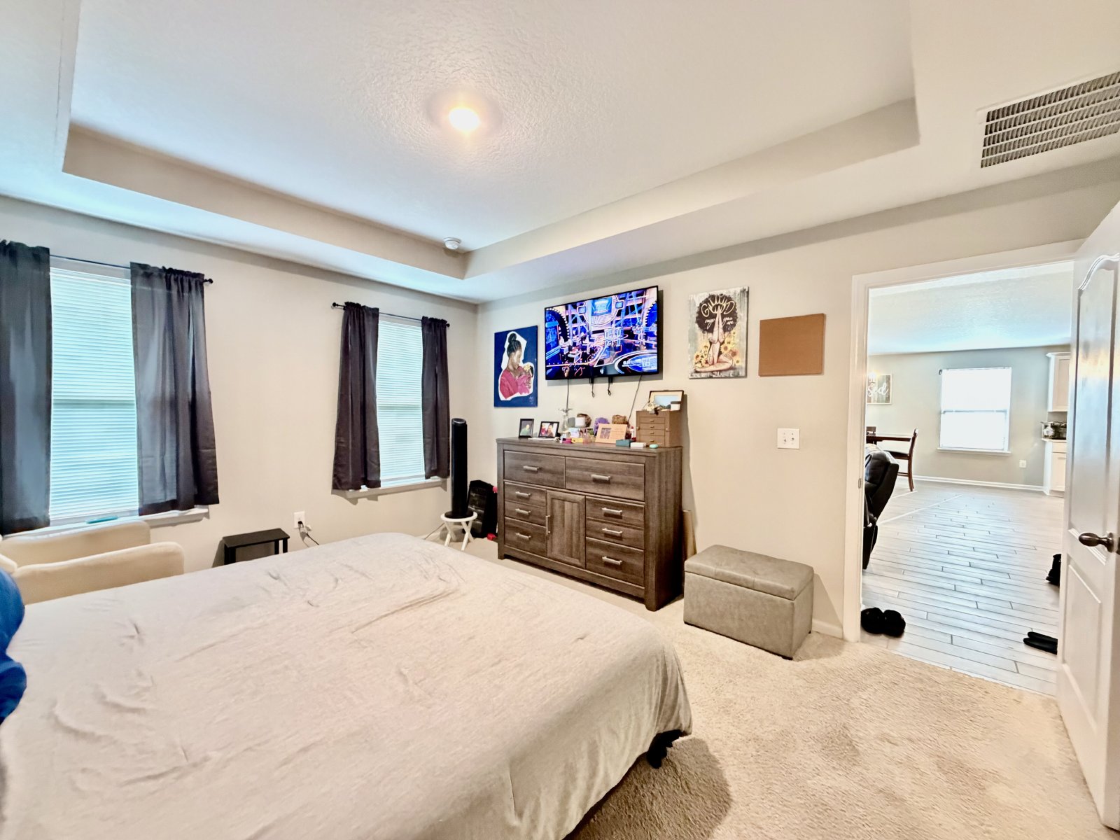 4/2 Beautiful Alta Lakes Single story - Community amenities included _ Easy Military Bases Commute property image