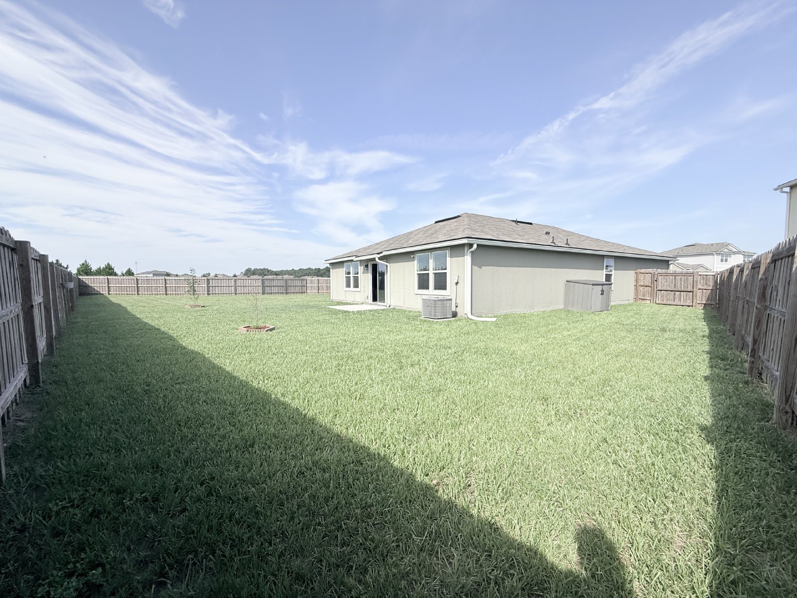 Huge Fenced Yard in a Quiet Cul-de-Sac! property image