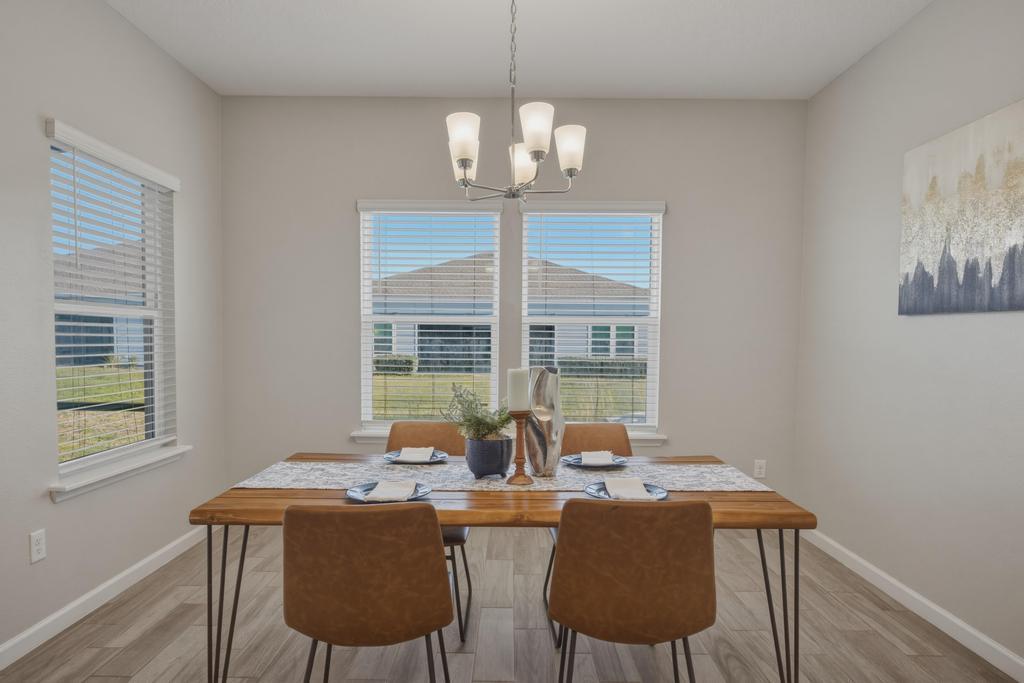 Newer Spacious Grey Hawk Home property image