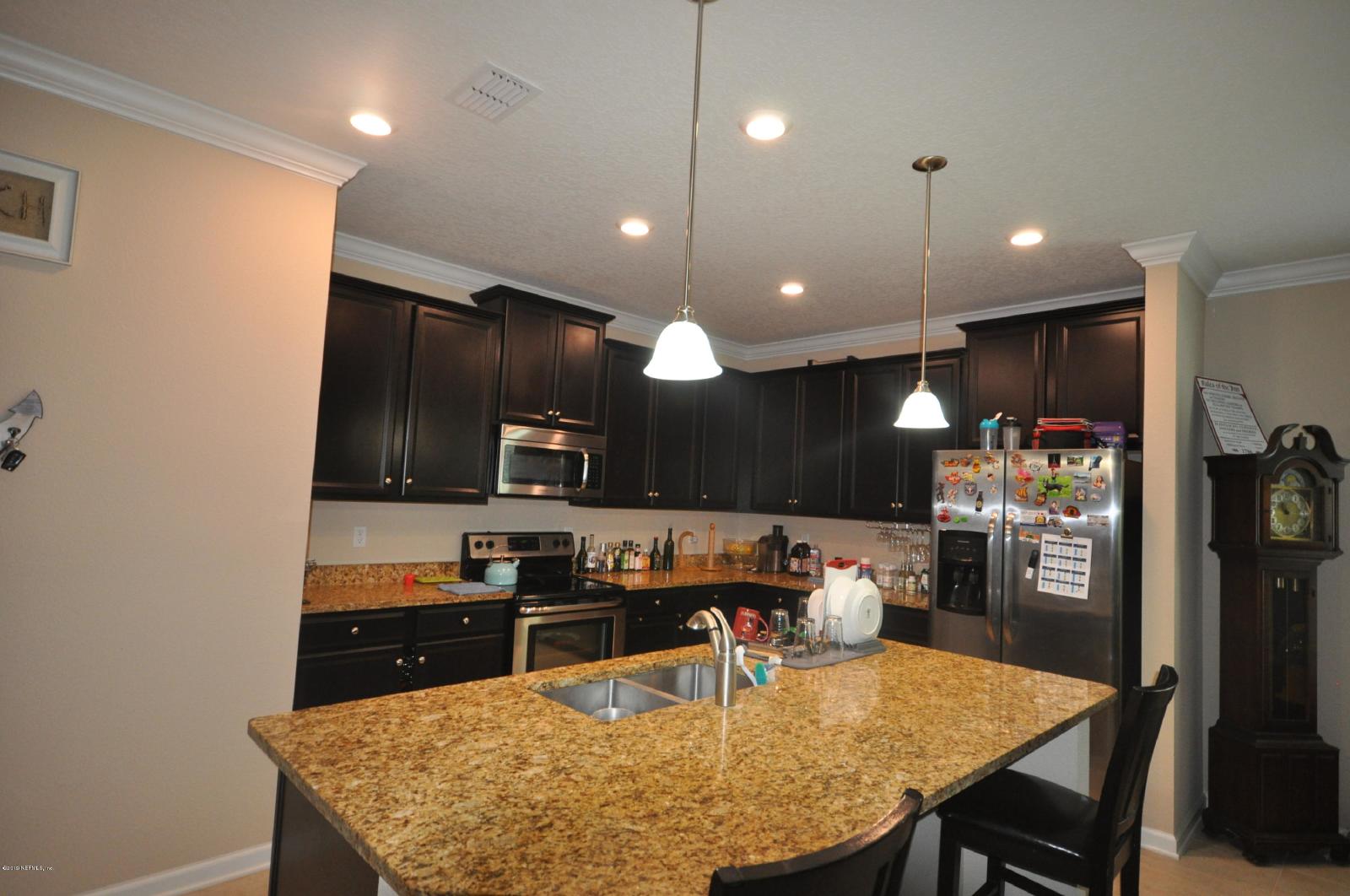Beautiful 4/2 in Bainebridge Estates property image