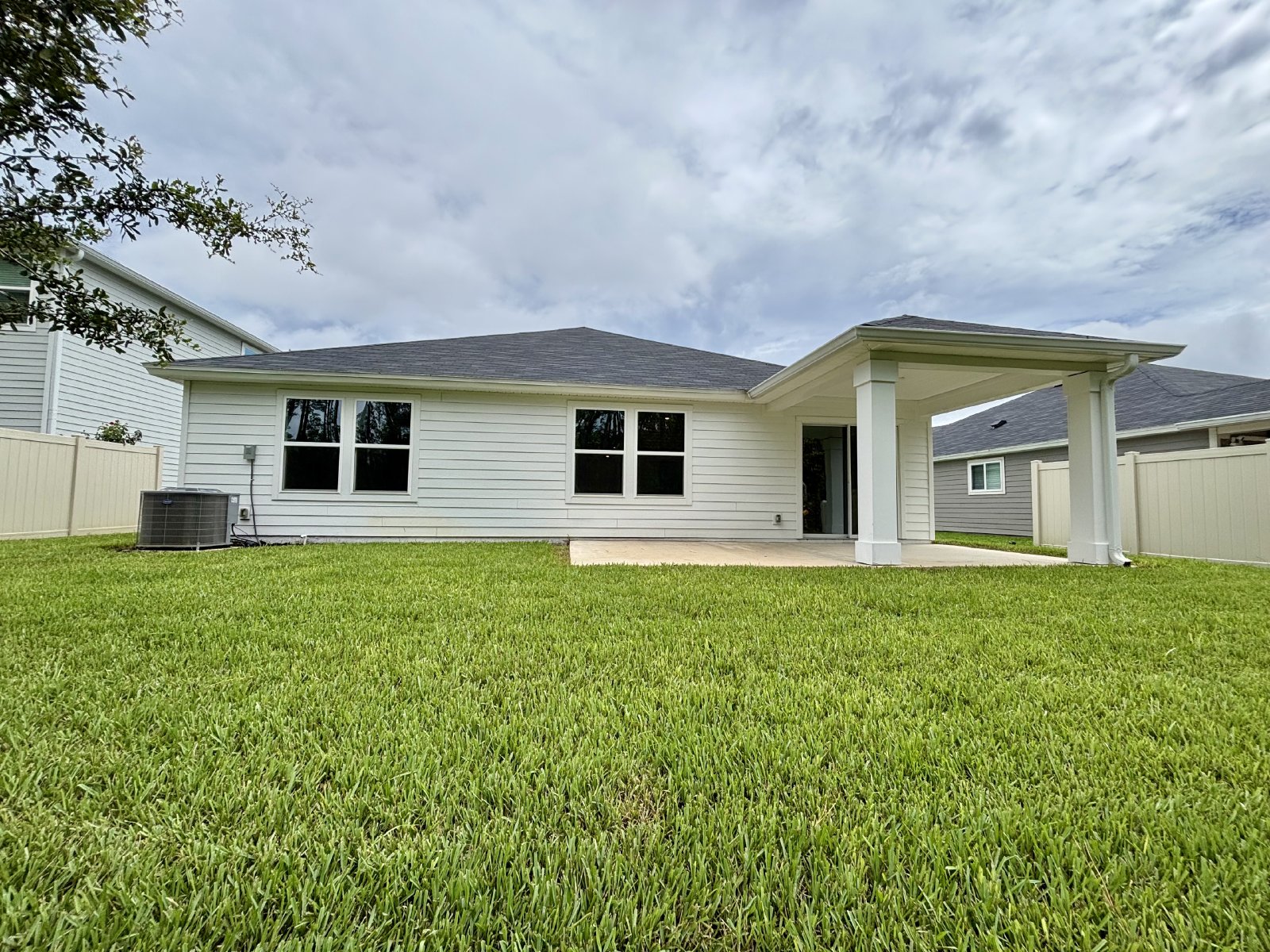 Newer Constructed Home in Green Cove Springs property image