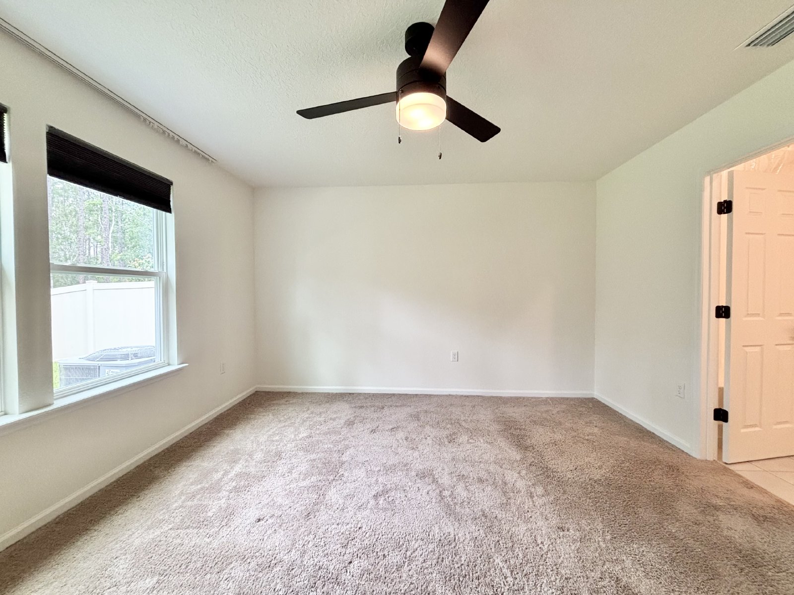Newer Constructed Home in Green Cove Springs property image